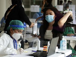 Pakar Sarankan WFH-Cegah Klaster Perkantoran, Netizen: Fungsi Vaksin Apa?