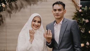 14 Tahun Menjanda, Ikke Nurjanah Menikah dengan Karlie Fu
