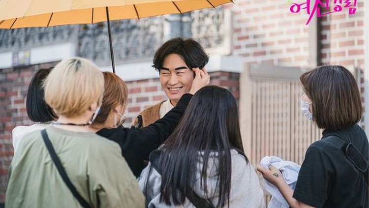 Behind The Scenes True Beauty
