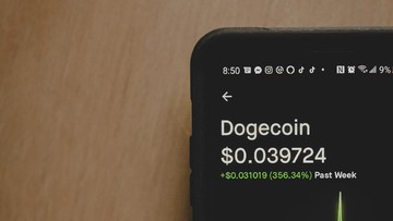 Dogecoin Dogecoin (Photo by Clay Banks on Unsplash)