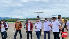 3 Menteri Jumatan di Ambon, Gegana Disinfeksi Masjid Raya