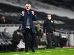 Tottenham Terpuruk, Mourinho Tak Cemaskan Masa Depannya