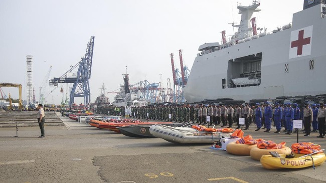 Pemprov DKI Jakarta bekerja sama dengan berbagai pihak dalam melakukan persiapan dalam menghadapi musim hujan dan mitigasi bencana banjir.