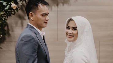 Nikahi Berondong, Ini Profil Suami Baru Ikke Nurjanah