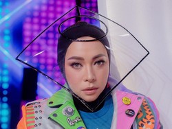 Melly Goeslaw Ajak Pelaku Usaha Karaoke Jujur soal Prokes COVID-19
