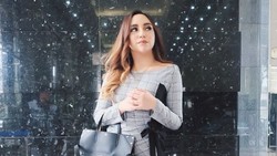 Tubuh Langsingnya Disindir Efek Angle Foto, Ini Jawaban Pedas Salmafina