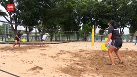 VIDEO: Ini Dia Tennis Pantai, Olahraga Baru di Indonesia