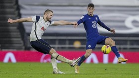 Usman Sebut Burns Penjahat hingga Chelsea Menang