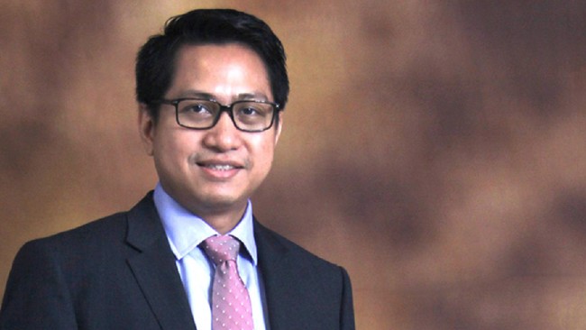 Firmanzah pernah jadi dekan termuda di usia 32 tahun. Pernah masuk Istana sebagai stafsus, Firmanzah kembali ke dunia akademis dengan jadi Rektor Paramadina.