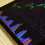 Sering Disebut-sebut, Apa Itu Robot Trading?