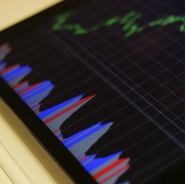 img-title Sering Disebut-sebut, Apa Itu Robot Trading?