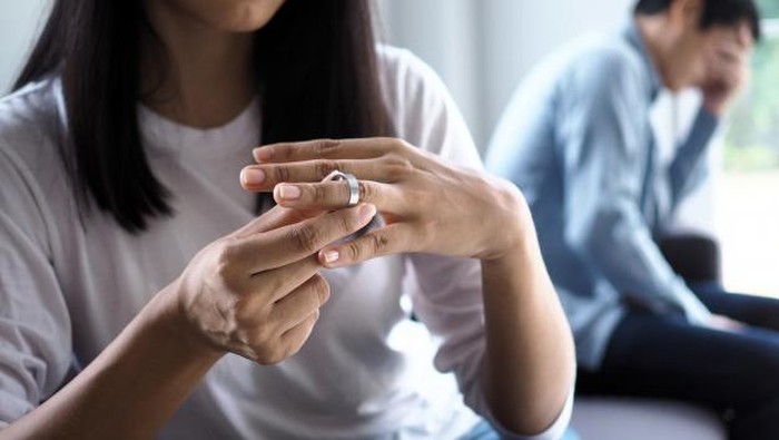 Jangan Gegabah! Hal Ini Harus Dipertimbangkan Sebelum Menyerah dalam Hubungan