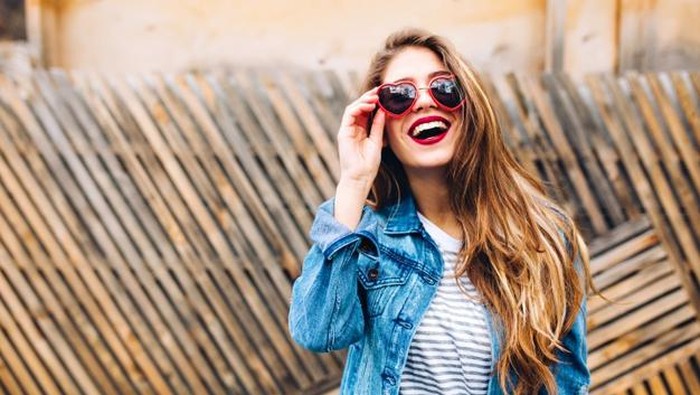 Sering Merasa Gak PD? Yuk Tingkatkan Rasa Percaya Dirimu dengan 5 Hal Ini