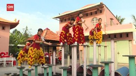 VIDEO: Eloknya Para Wanita Penari Barongsai