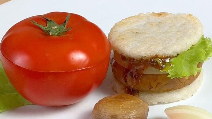 Cara Bikin Mac Dunaldu dalam Drakor 'Mr. Queen' ala Yackikuka