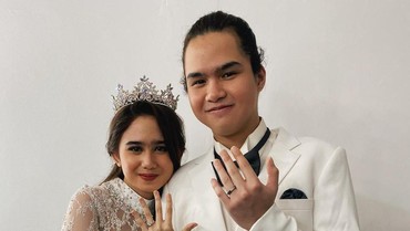 img-title Pamer Cincin, Dul Jaelani dan Tissa Biani Lamaran?