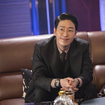 Aktor Uhm Ki Joon Umumkan Tanggal Pernikahan