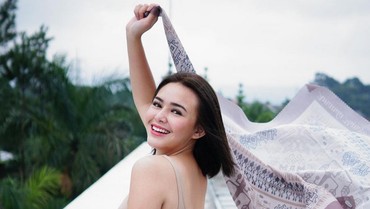 Unggahan Terakhir Ibunda Amanda Manopo, Kenang Keluguan Sang Putri