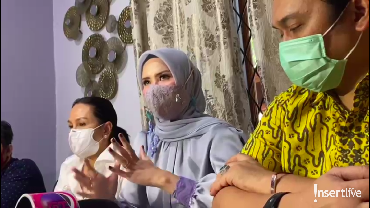 img-title Soal Pengakuan Sopir Pribadi, Angel Lelga Serang Balik Vicky Prasetyo