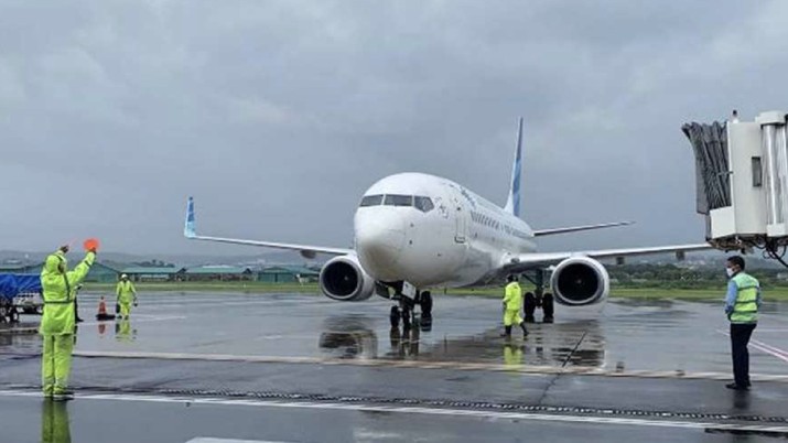 Bandara Internasional Jenderal Ahmad Yani Semarang. (Angkasa Pura I)