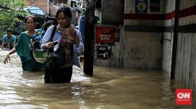 Warga Korban Banjir: Hidup di Jakarta seperti Medan Tempur