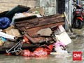 DKI Siagakan 5.000 Petugas Tangani Sampah Banjir