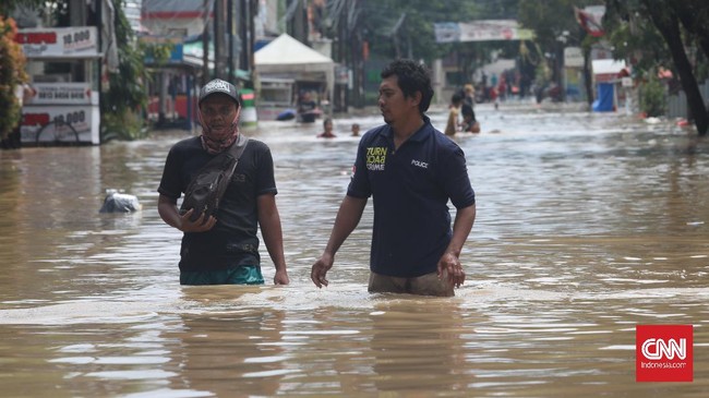 BPBD Kota Bekasi mencatat setidaknya 22 titik daerah terendam banjir pada Jumat (19/2) dengan ketinggian air beragam.