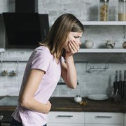 Bukan Tanpa Alasan! Inilah 5 Hal yang Membuat Kamu Merasa Mual