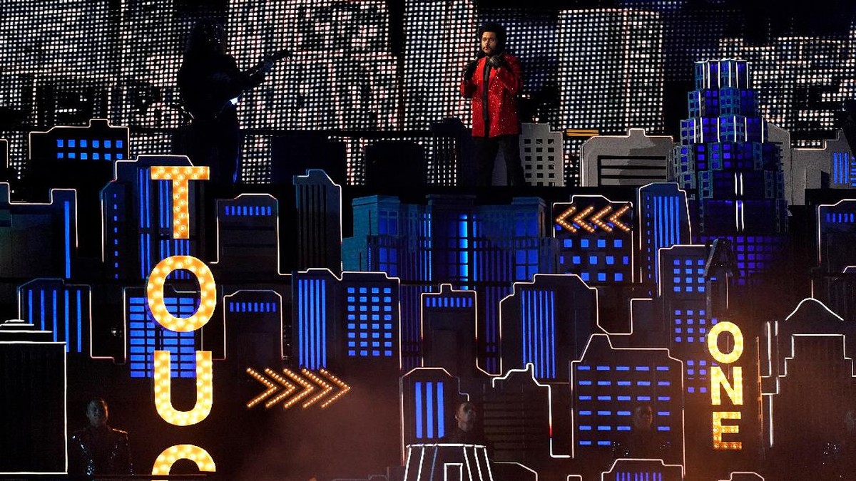The Weeknd performs during halftime of the NFL Super Bowl 55 football game between during the halftime show of the NFL Super Bowl 55 football game between the Kansas City Chiefs and Tampa Bay Buccaneers&comma; Sunday&comma; Feb&period; 7&comma; 2021&comma; in Tampa&comma; Fla&period; &lpar;AP Photo&sol;David J&period; Phillip&rpar;