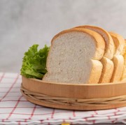 Jangan Berlebihan! Ini 5 Dampak Buruk Terlalu Banyak Makan Roti Tawar