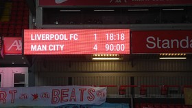 FOTO: Blunder Berujung Liverpool Dibantai Man City