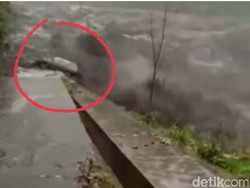 Mobil Terseret Lahar Dingin Semeru, BPBD: Tak Ada Korban Jiwa