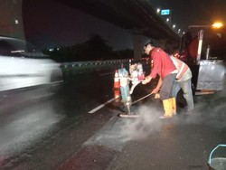 Ketua Komisi V DPR Soroti Pengawasan Jasa Marga Terkait Lubang di Tol Japek