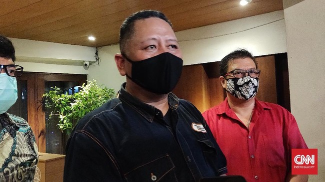 Wali Kota Surabaya Whisnu Sakti Buana berpamitan kepada para Kepala OPD dan Camat di lingkup Pemerintah Kota Surabaya jelang akhir masa jabatannya.