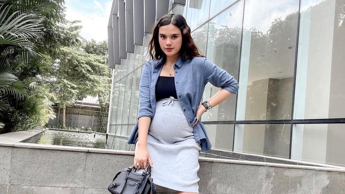 8 Potret Baby Bump Audi Marissa, Tetap Cantik Saat Hamil Besar