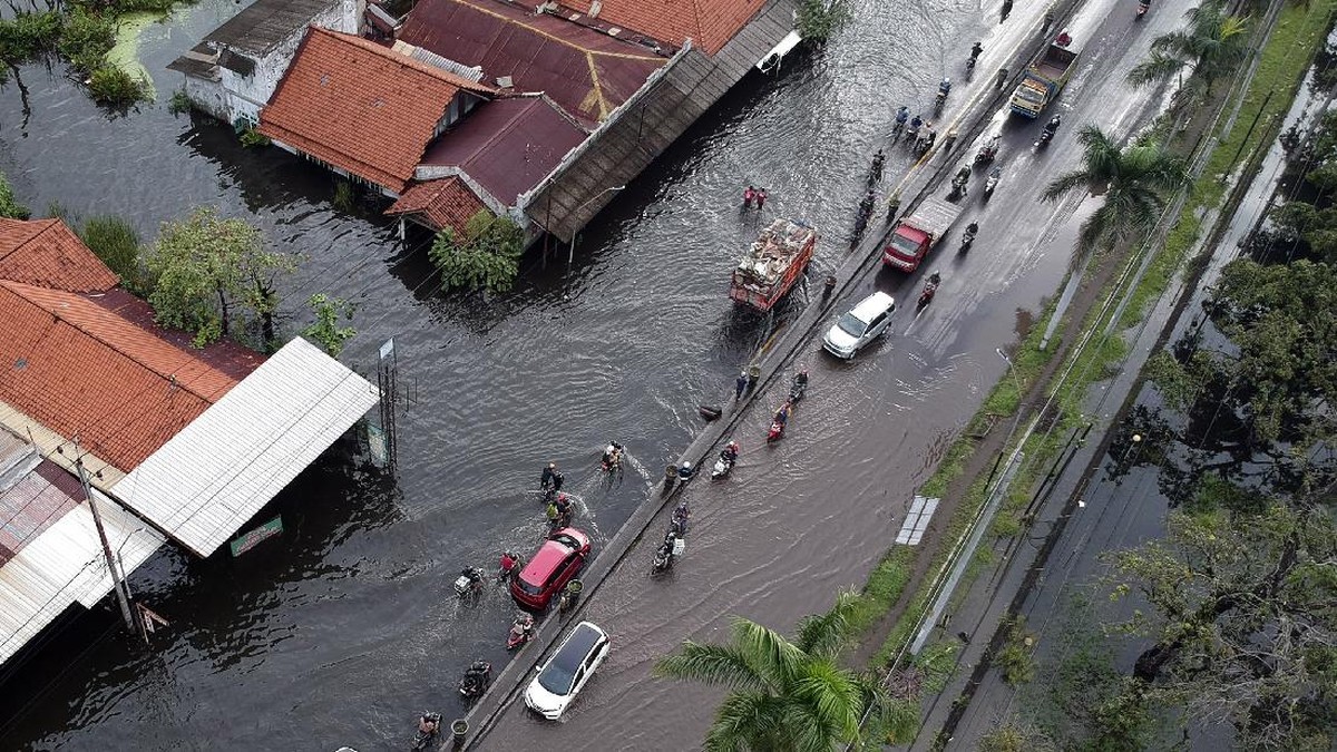FOTO: Banjir di Sepanjang Jalur Pantura Jawa
