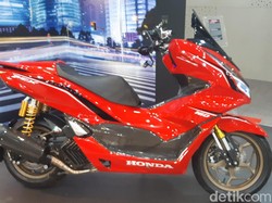 Modifikasi Honda PCX 160 Pakai Upside Down, Tampil Makin Sporty