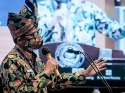 Lebih Nyaman, Sandiaga Ajak Pelaku Wisata Gunakan GeNose