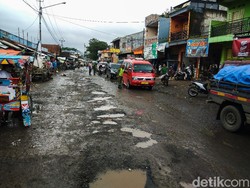 4 Tahun Tak Ada Perbaikan, Jalan Selatan Bandung Barat Rusak Parah