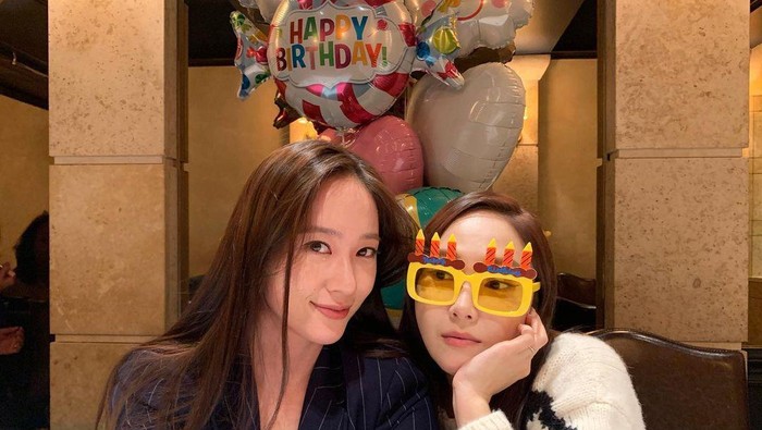 Adu Pesona Jung Sisters, Krystal f(x) dan Jessica ex-SNSD