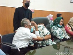 Jabar Hari Ini: Anak Gugat Ayah Berakhir Damai-Tanaman Hias Dibarter Tanah