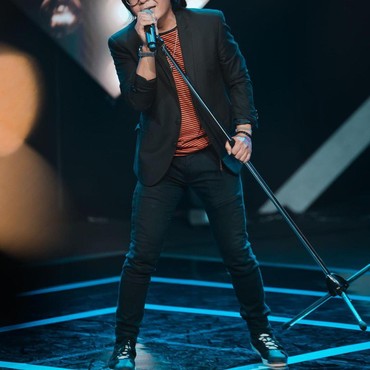 Lirik Lagu Perbedaan - Ari Lasso