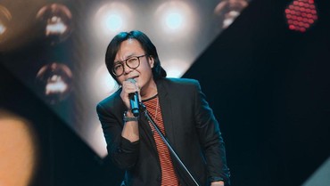 Lirik Lagu Perbedaan - Ari Lasso