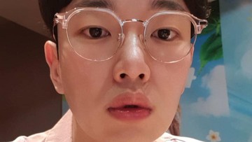 JADI MANTAN SUAMI SU RYEON