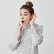 Daripada Pakai Cotton Bud, 3 Cara Ini Lebih Dianjurkan Untuk Membersihkan Telinga