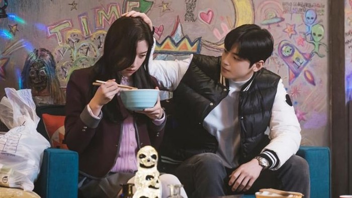 Nonton 5 K-Drama Ini Setelah Seharian Kerja Akan Membuat Kamu Rileks