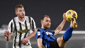 Juventus Singkirkan Inter, Man Utd ke Perempat Final