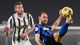 Eriksen Kembali ke Inter Milan Usai Kolaps di Euro 2020