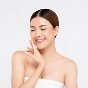 Bikin Kulit Glowing Bak Supermodel, Begini Caranya!