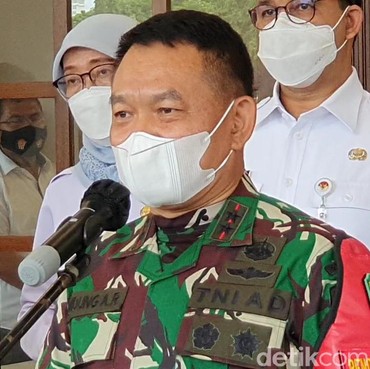 Jawaban Pangkostrad Usai Dituding Hilangkan Patung Soeharto dari Museum